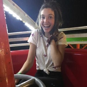 Meet your Posher, Hannah